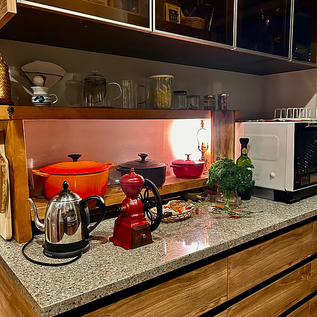 Kitchen,見せる収納,スッキリ暮らしたい,LE CREUSET,WANABE,シャスール鍋,STAUB,鋳物鍋,大掃除,暮らしを愉しむ botanの部屋