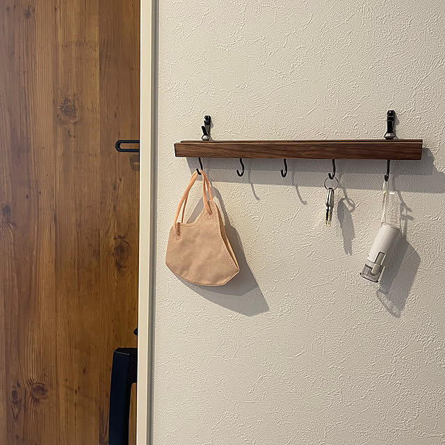 マスク掛け,マスク置き場,キーフック,玄関収納,DIY,セリア,100均,ダイソー,アンティーク,Entrance natsuの部屋