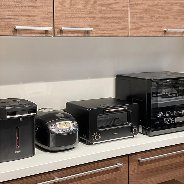 キッチン家電は黒,キッチン家電,バルミューダトースタープロ,BALMUDA Toaster Pro,BALMUDA The Toaster,バルミューダ トースター,Kitchen kerahomeの部屋