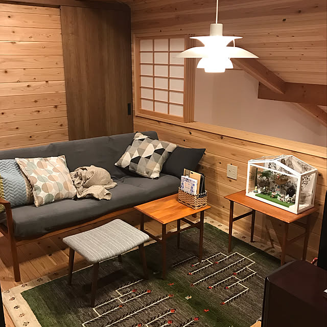 無垢材　杉　床　壁,和北欧折衷,ネストテーブル,障子,オットマン,ギャッペ,IKEA SOCKER,ルイスポールセン ph5,オーレヴァンシャー ソファー,一番好きな場所,Lounge mkmkmoominの部屋