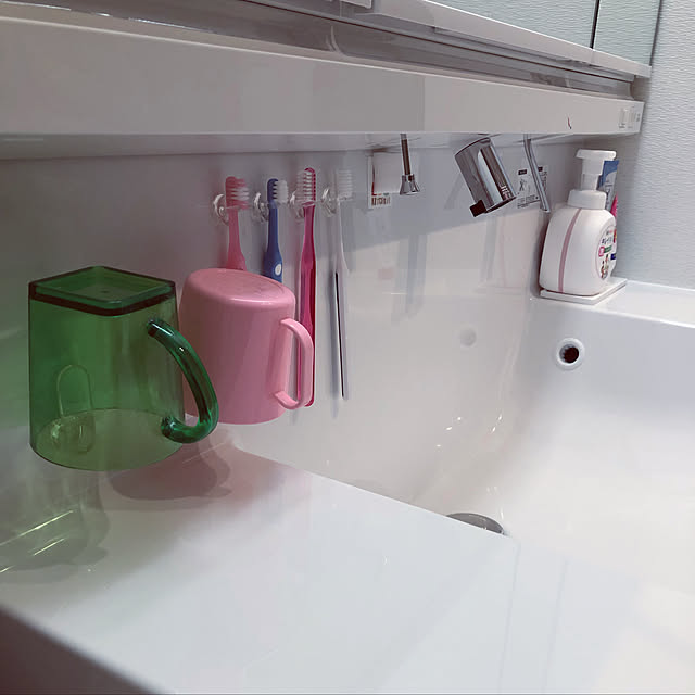 メラミンスポンジの活用例81選 トイレや洗面台など場所別に活用例をご紹介 Roomclip Mag 暮らしとインテリアのwebマガジン