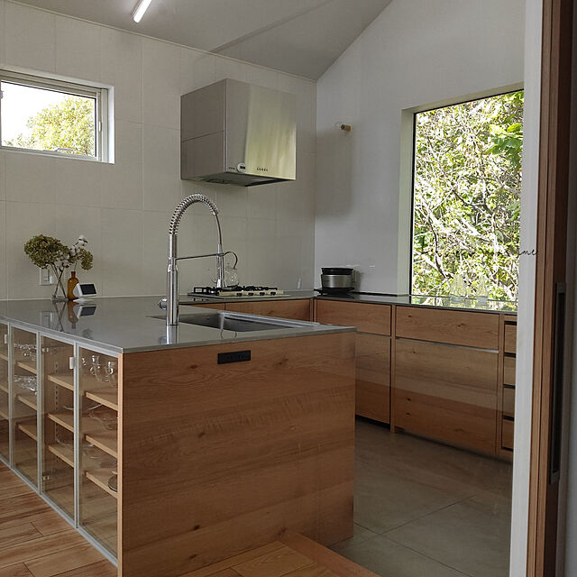 「自分でデザインした、シンプルに自然と繋がる造作キッチン」 by crepusculeさん