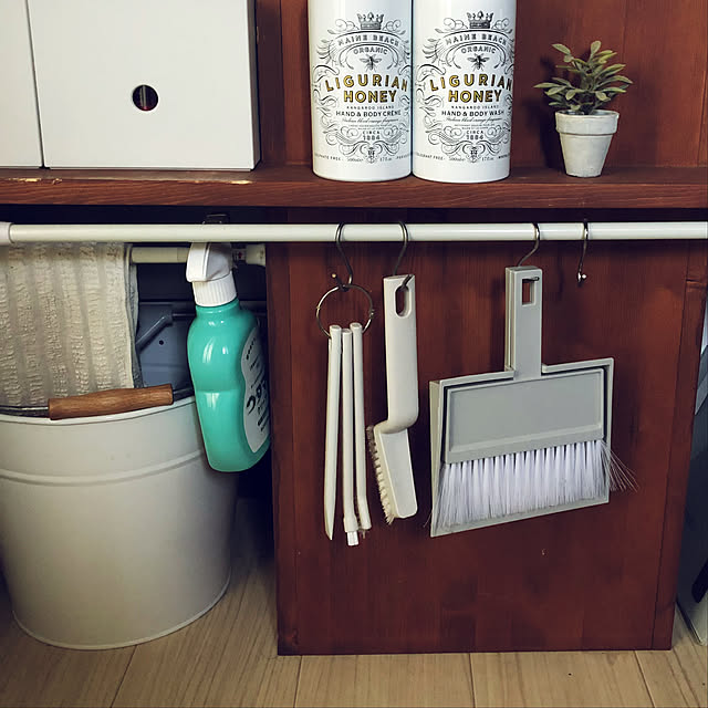突っ張り棒,洗面所 収納,お掃除グッズ,セリア,無印良品,小物収納,ナチュラルインテリア,ナチュラルカラー,好きなものに囲まれた暮らし,Bathroom Kaeru-Mamaの部屋