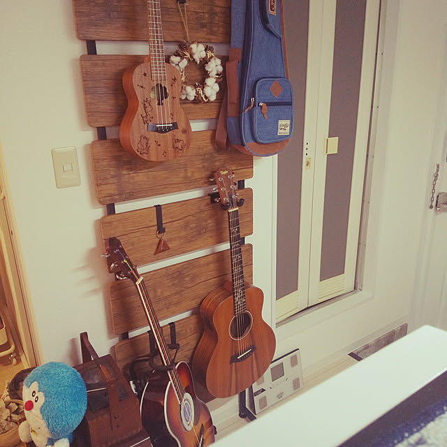 Entrance,ギターのある部屋,ワンルーム　一人暮らし sikaの部屋