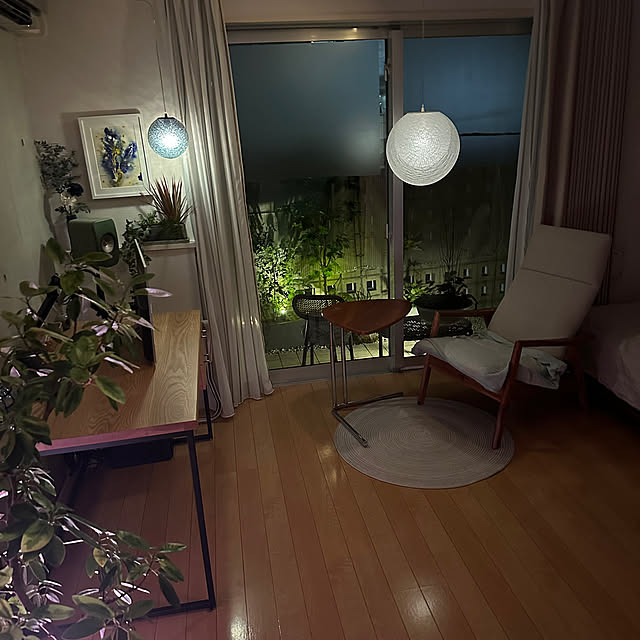 Lounge,明かりのある暮らし,1K,8畳,ひとり暮らし,賃貸インテリア,植物のある暮らし,ガーデニング umai-bの部屋