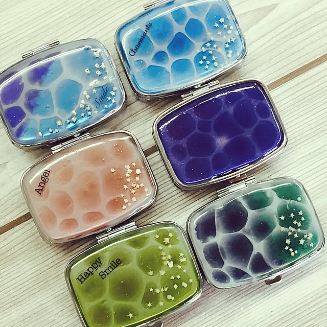 100均アイテムを使ったレジン作品55選 Roomclip Mag 暮らしとインテリアのwebマガジン