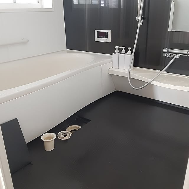 Bathroom,掃除,シンプルに,すっきり暮らす,必要なものだけで暮らす,きれいに保つ,水まわり掃除,6人家族,みえないとこもきれいに saosanの部屋