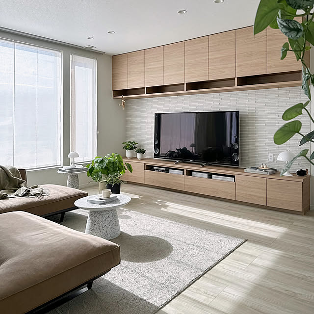 Lounge,テレビ65型,観葉植物のある暮らし,観葉植物,北欧雑貨,北欧インテリア,リビングテーブル,テレビ台,テレビボード,リビングインテリア,living room,リビング,平屋暮らし,ig→sh.atyou,楽天ROOM→LOVE YOU sh.atyouの部屋
