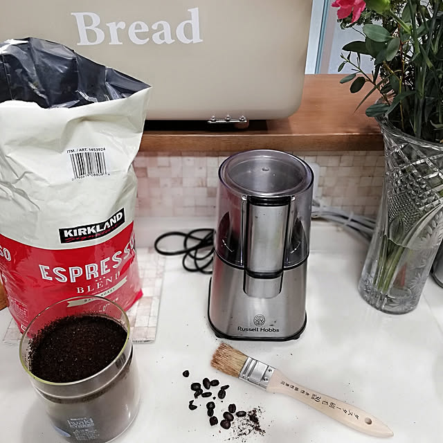 Kitchen,コーヒーのある暮らし,DAISOダスター刷毛,コーヒーミルの手入れ,コストコダークロースト,見てくださってありがとう❁︎,RCの出会いに感謝♡,Daiso,ブレットケース,ルームクリップショッピング,家族に感謝♡,ルームクリップに感謝,お家見直しキャンペーン,いいね＆フォローありがとうございます♡,おうち時間 bambiの部屋