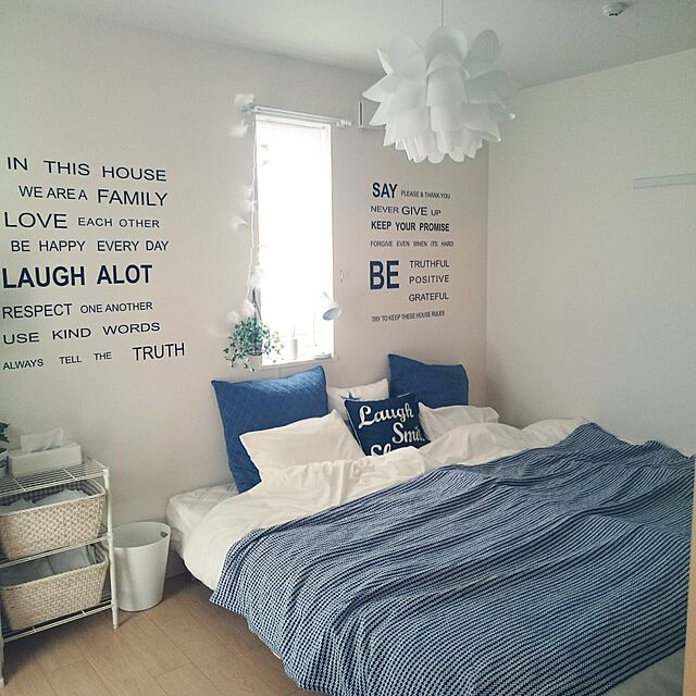 寝室のムードを決める☆ニトリ・IKEAの照明いろいろ | RoomClip mag | 暮らしとインテリアのwebマガジン