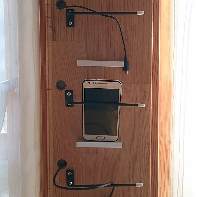 My Shelf,飾り棚,セリア,アイアンバーつけました,100均,DIY,スマホスタンドdiy kazeの部屋