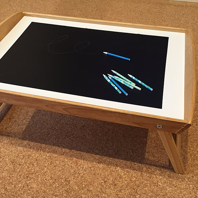 My Desk,10分でできる,IKEA,ナチュラル,こどもと暮らす。,100均,DIY,黒板,黒板シート セリア,リメイク,おもちゃ,しただけ ioioioの部屋