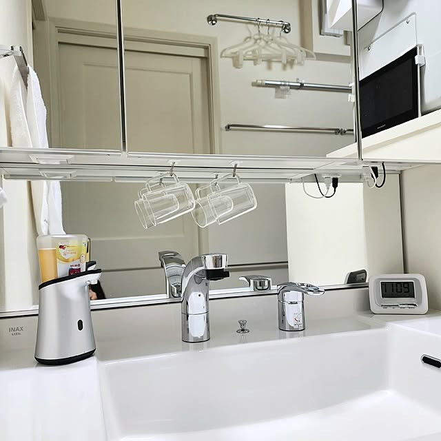 Bathroom,フック,清潔に保つコツ,スイングフック,歯磨きコップ,ものを置きたくない,ぶらさげ収納,コマンドフック,毎朝リセット,ピカピカ水まわり,アクリルコップ 75の部屋