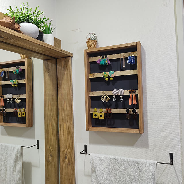 Bathroom,DIY,DIYのある暮らし,ピアスホルダー,ピアス収納,洗面所,ナチュラルインテリア,マンションインテリア,SPF材1×4,ハンドメイド nachinの部屋
