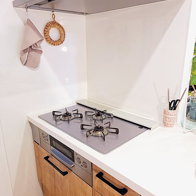 Kitchen,すっきり暮らす,キッチンを整える,グレージュ,排気口カバー,買ってよかったもの,マイナーチェンジ,コンロ周り,LIXILキッチン amke_tの部屋