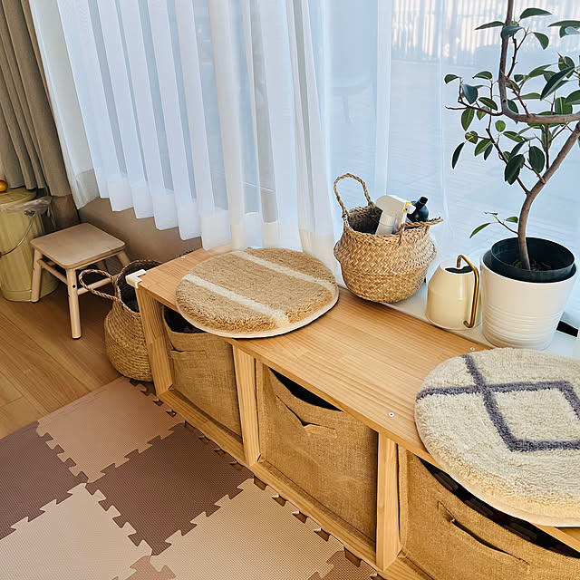 My Shelf,プレイマット,フランスゴムの木,観葉植物,窓際,ベンチ DIY,ナチュラル,IKEA,北欧,赤ちゃんのいる暮らし,無印良品,おもちゃ収納 sakutaroの部屋