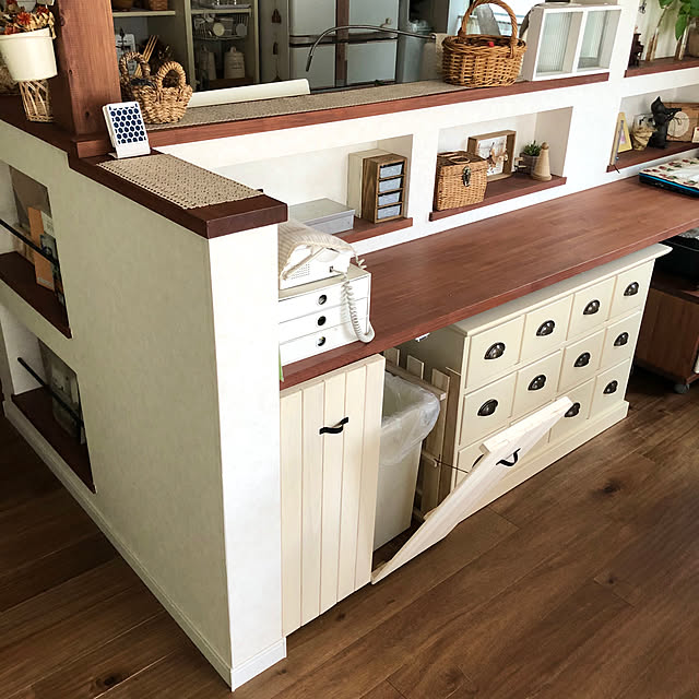 茶色×白,すのこDIY,ゴミ箱隠し,コレ、DIYしたよ！,いつもいいねやコメありがとうございます♡,2020.5.26,ナチュラルアンティーク,Lounge kakamiの部屋
