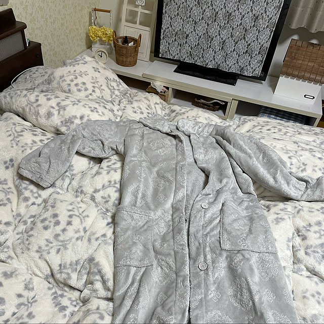 朝起きるの苦手,寒がりざんす( ̄▽ ̄),ニトリデコホーム,冬インテリア,季節を感じる暮らし,おうち時間,デコホーム,Overview mikiの部屋