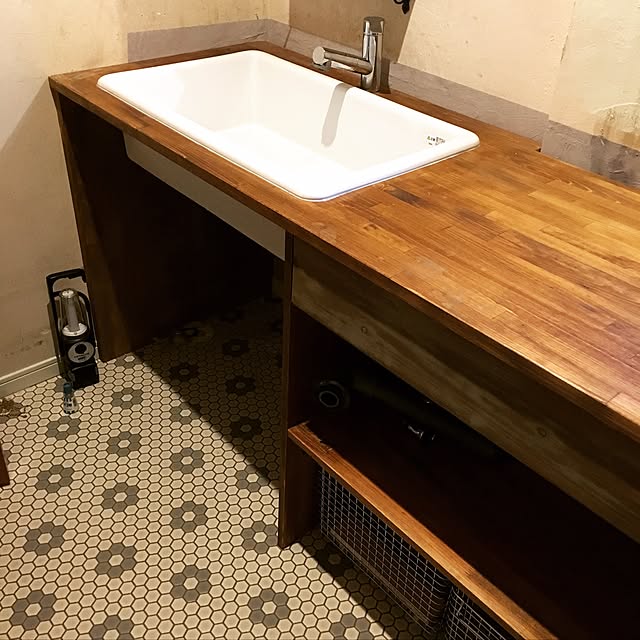 Bathroom,洗面所リフォーム記録,サンゲツhm1117,DIY,病院用シンク,造作洗面台,クッションフロア,洗面台DIY,洗面所リフォーム,TOTO病院用流し,インスタ→kyosuenaga,洗面台撤去 Kyoの部屋