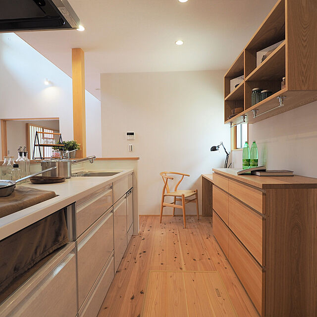 Kitchen,キッチン収納,対面キッチン,化粧柱,製作家具,無垢床 koji0305の部屋