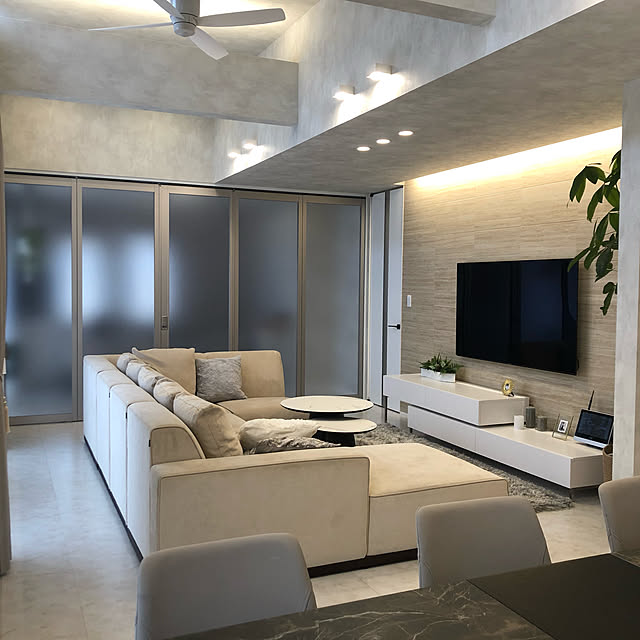 ホテルライクな暮らし,照明,ホテルライク,間接照明のある暮らし,リビング,エコカラット,Lounge Yukoの部屋