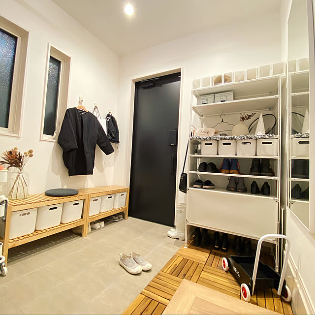 BRIO,ルッネン,Muji,ユニットシェルフ,スチールユニットシェルフ,MOLGER,無印良品,シューズボックス,ベンチ収納,IKEA,モルゲル,イケア,玄関収納,スニーカー収納,収納,靴棚,玄関インテリア,Entrance tomimiの部屋