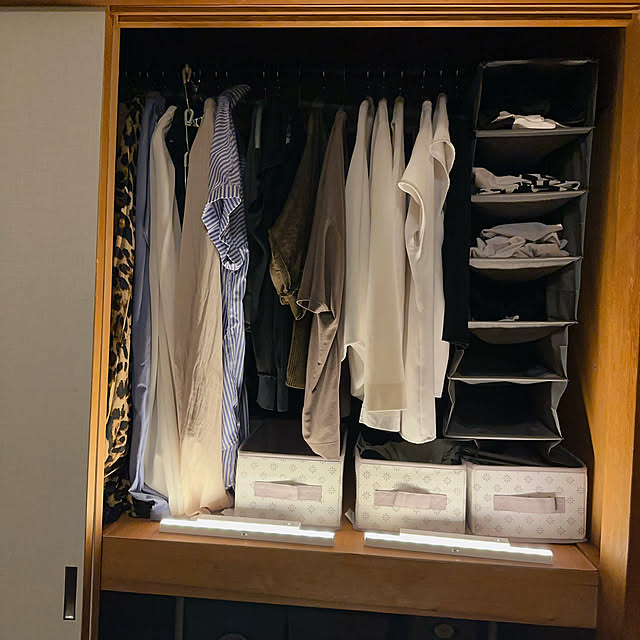 My Shelf,クローゼット,押入れDIY,押入れ収納,押入れ,和室,一人暮らし,和モダン,ひとり暮らし,和室リフォーム,賃貸でも諦めない,築古物件,築古,和室だって諦めないっ！！,築古でも諦めない,築古一戸建,築古賃貸,ひとりと1匹暮らし,戸建ひとり暮らし,戸建て1人暮らし,照明,IKEA,LED,シンプルモダン,LEDライト,戸建て賃貸,モノトーンインテリア Kurehaの部屋