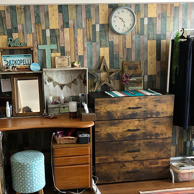アクセントクロス,壁紙貼り替え,手作り棚,買ってよかったもの,コメントお気遣いなく♡,男前も西海岸風も好き,新居インテリア,男前もナチュラルも好き,いつもいいねやコメありがとうございます♡,いつもありがとうございます❤️,RC京都支部,ニトリ,Bedroom tomoの部屋