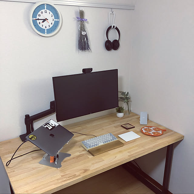 掛け時計,パソコンデスク,MacBook,在宅ワーク,HHKB,リモートワーク,パソコン周り,PCデスク,My Desk,パソコン kmktkykの部屋