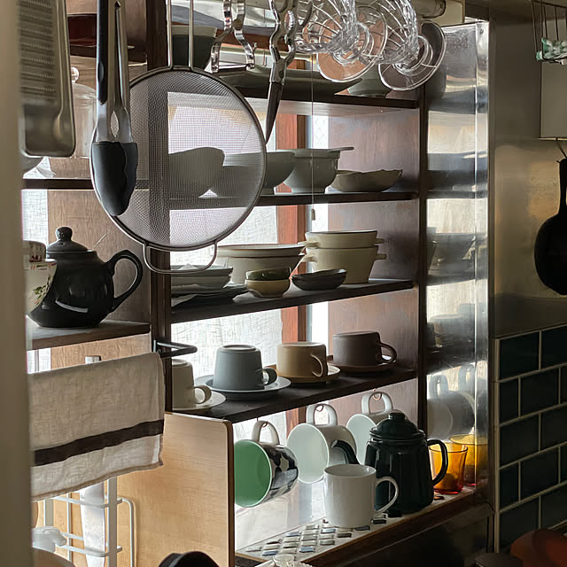 Kitchen,ケトル,リネンキッチンクロス,ざる,マグカップ収納,マグ,珈琲カップ,吊り下げ収納,台所,DIY棚 kuromameの部屋