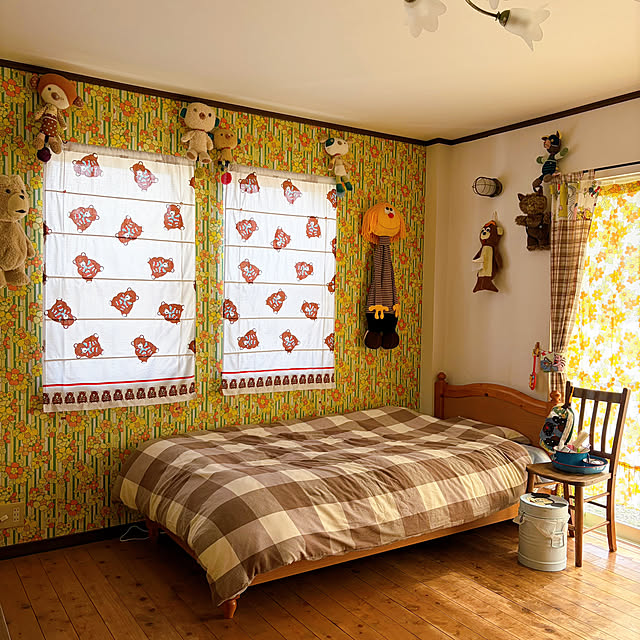 Bedroom,ニトリの布団カバー,秋色インテリア,レトロ,ヴィンテージ,カーテン手作り,母介護 meの部屋