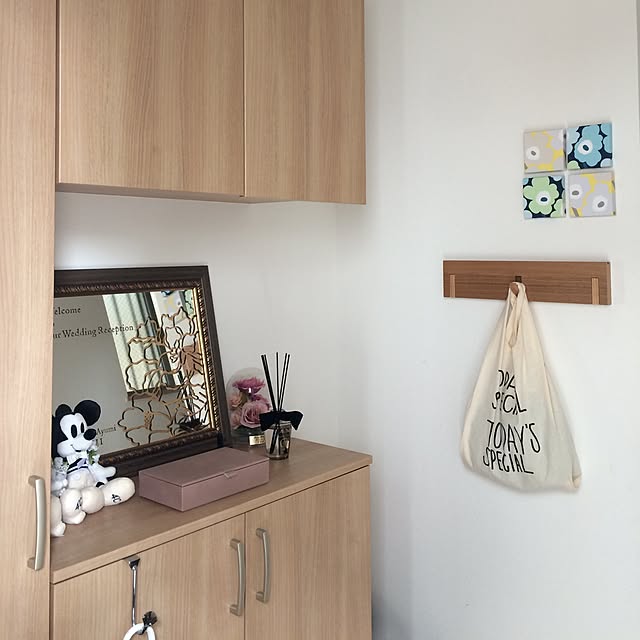無印良品「壁に付けられる家具」を部屋別に取り入れる方法 RoomClip mag 暮らしとインテリアのwebマガジン