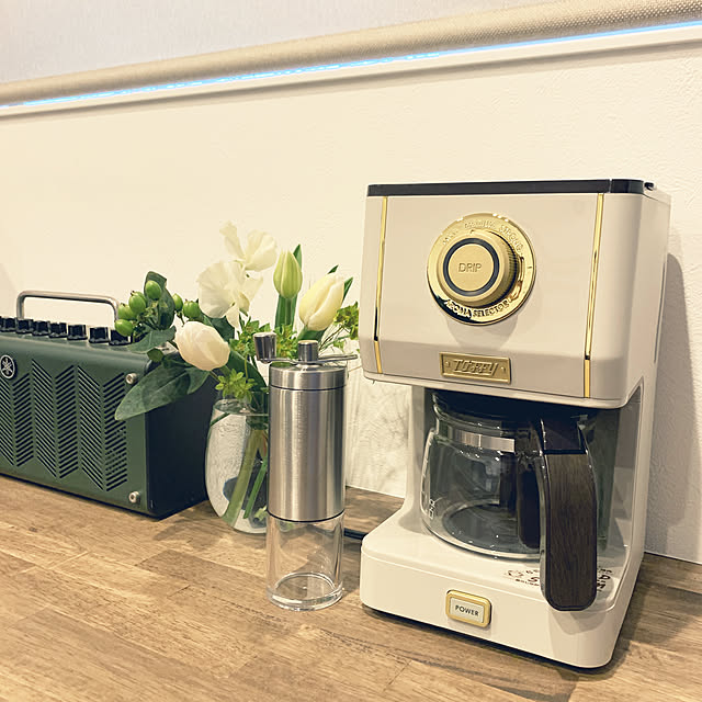 コーヒーミル,アロマドリップコーヒーメーカー,コーヒーのある暮らし,お花のある暮らし,植物のある暮らし,当選ありがとうございます♡,RoomClipショッピング,花,おうち見直しキャンペーン,花瓶,コーヒーメーカー,狭小住宅,2階リビング,Kitchen,フラワーベース sato.mの部屋