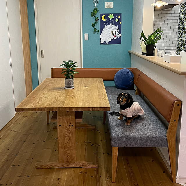 ベンチソファー,コーナーソファ,クラッシュゲート,買ってよかったもの,ダイニングテーブル,ダイニング,Kitchen Erinの部屋