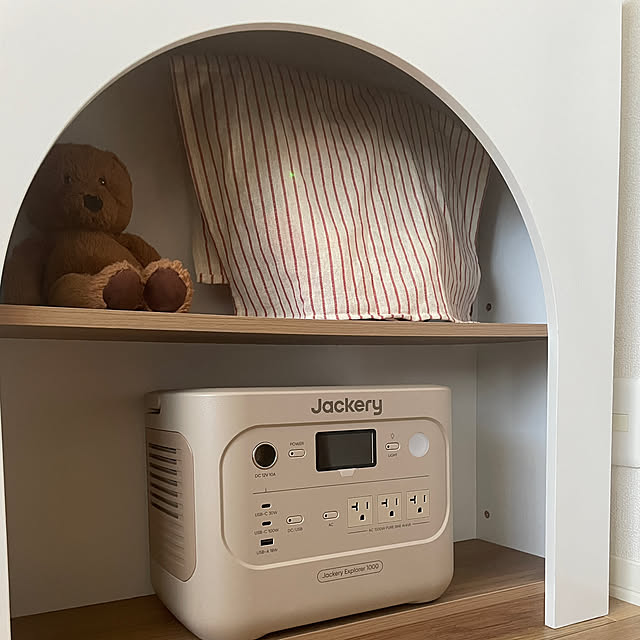 Lounge,Jackery電源1000New latte.mの部屋