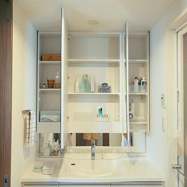 Bathroom,シンプル,ゆるミニマル,無印良品,収納,鏡裏収納,シンプルライフ,シンプリスト nmmrの部屋