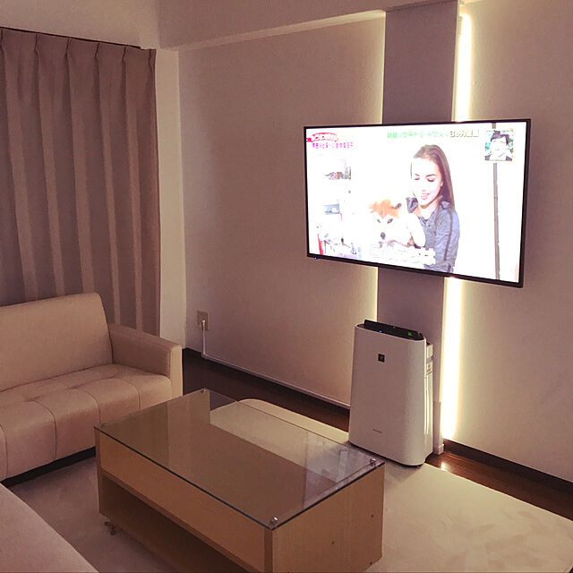 Lounge,DIY,間接照明DIY,2×4材,テレビ,LEDテープライト,RABRICO,2×4アジャスター,壁掛けテレビ,照明,賃貸 fujiwara1115の部屋