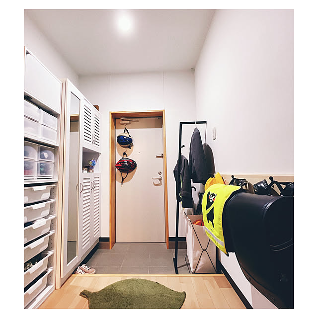 Room Clipとの出会いに感謝✳︎,いつもイイね！ありがとうございます♪,おすすめ商品,スリムコートハンガー,モノギャラリー,RoomClipショッピング,おうち見直しキャンペーン,おうち見直しキャンペーン当選♡,コートハンガー,モノギャラリーさんで購入しました！,山崎実業,スッキリ暮らしたい,Lounge mamの部屋