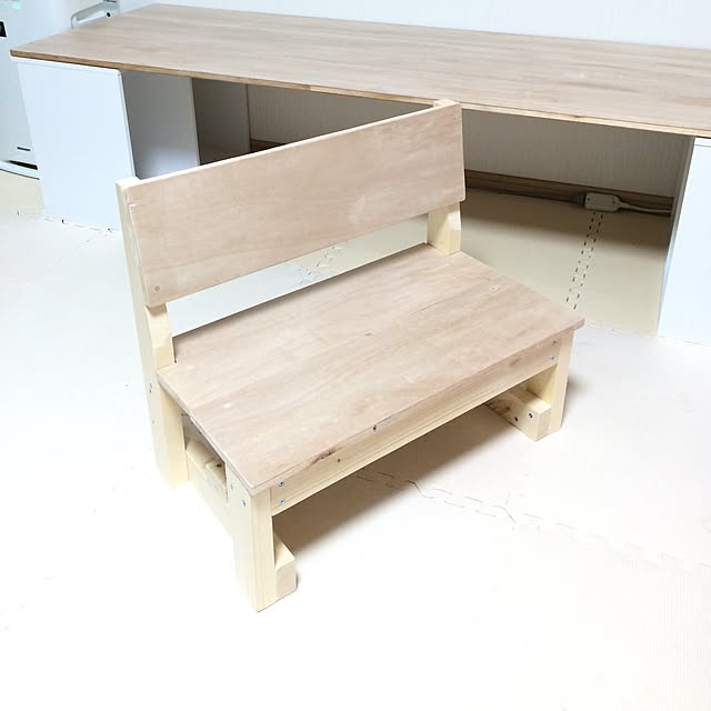 妄想中( *´艸｀),DIY,ベンチ,子供用イス,こどもと暮らす。,子供用机,リビング兼子ども部屋,My Desk pannalの部屋