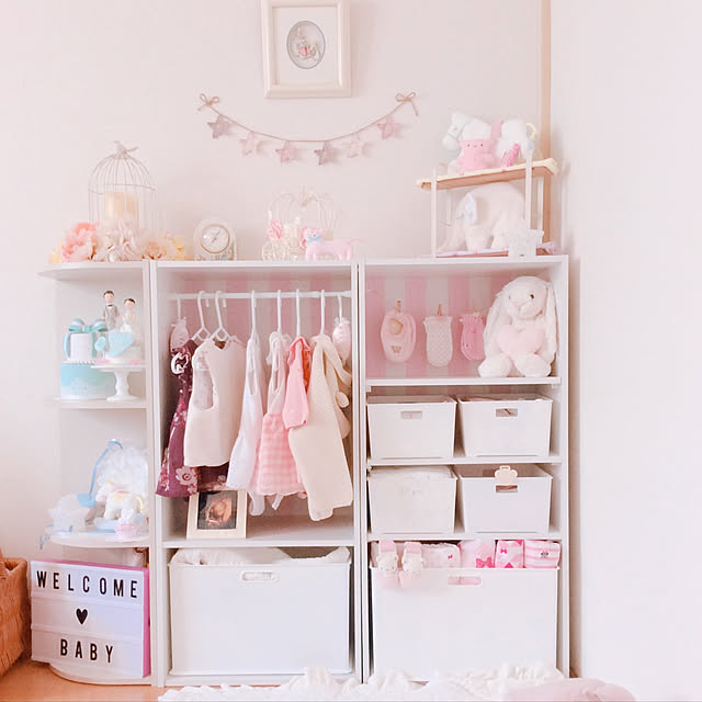 カラーボックスの収納アイデア47選 ニトリのカラボ活用やおしゃれに見せる方法など Roomclip Mag 暮らしとインテリアのwebマガジン