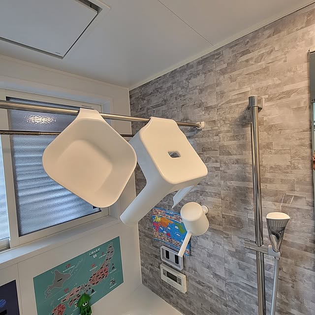 Bathroom,RoomClipショッピング,マグネット収納,みんなが分かりやすい収納目指して,TOTO,マグネット大好き,towerシリーズ♥,ホワイトインテリア,ルームクリップだいすき♡,towerシリーズ,おはようございます✩.*˚,ホワイトが好き,風呂桶,風呂椅子,お風呂収納,バス/トイレ収納,シンプルな暮らし,お風呂ポスター,無駄な物は置きたくない,防水ケース,100均のお風呂ポスター maruの部屋