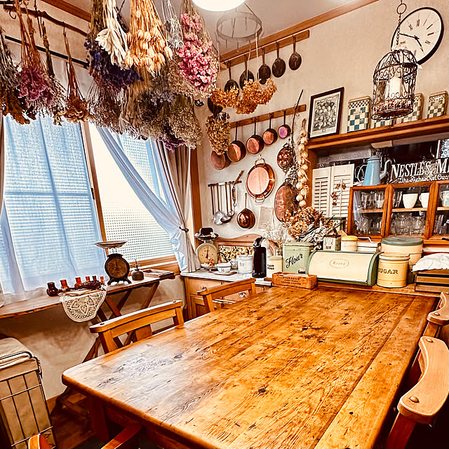 Lounge,カントリーインテリア,ダイニングテーブル,イギリスアンティーク,オールドパイン,木のぬくもり,ドライフラワー のある暮らし,わが家の好きな風景,アンティーク　パイン,アンティーク　オールドパイン,カフェ風インテリア,海外インテリアに憧れて megmilkの部屋