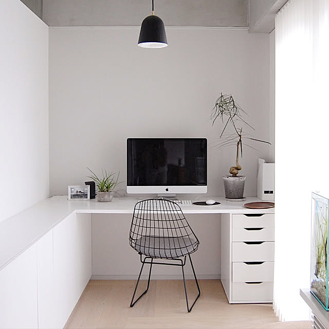 My Desk,書斎,シンプルモダン,シンプルライフ,収納,ゴールデンベル,マンションリノベ,北欧インテリア,建築家,ミニマル,すっきり暮らす,ミニマルライフ,マンションリノベーション,マンションインテリア,リノベ,ミニマムインテリア,中古マンションリノベーション,リノベーション,シンプルインテリア,建築家リノベ,塩系インテリア ayyの部屋