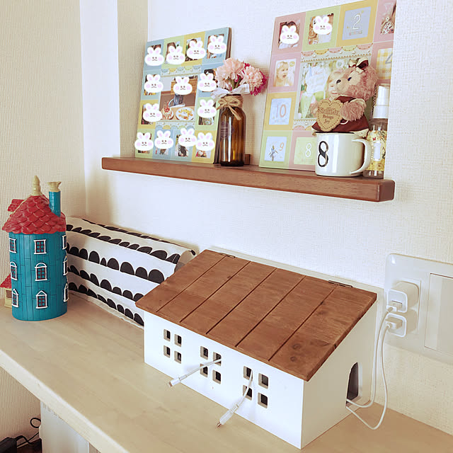 充電ステーションの実例73選 Roomclip Mag 暮らしとインテリアのwebマガジン