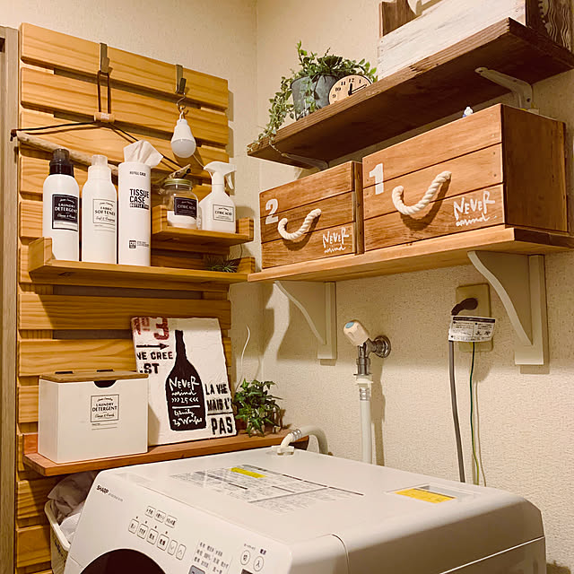 壁面収納,足場板古材,おかもち風BOX,木箱,ベルメゾン,ベルメゾン壁掛け収納モニター,洗濯機まわりの収納,素人我流同盟,ハンドメイド,DIY,フェイクグリーン,ボトルティッシュケース,みせる収納,400いいね！ありがとうございます☆ Hideの部屋