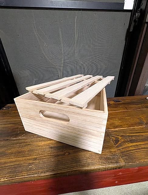 「スノコ活用！使い勝手の良い、蓋つき木箱のつくり方」 by mori_6_12さん