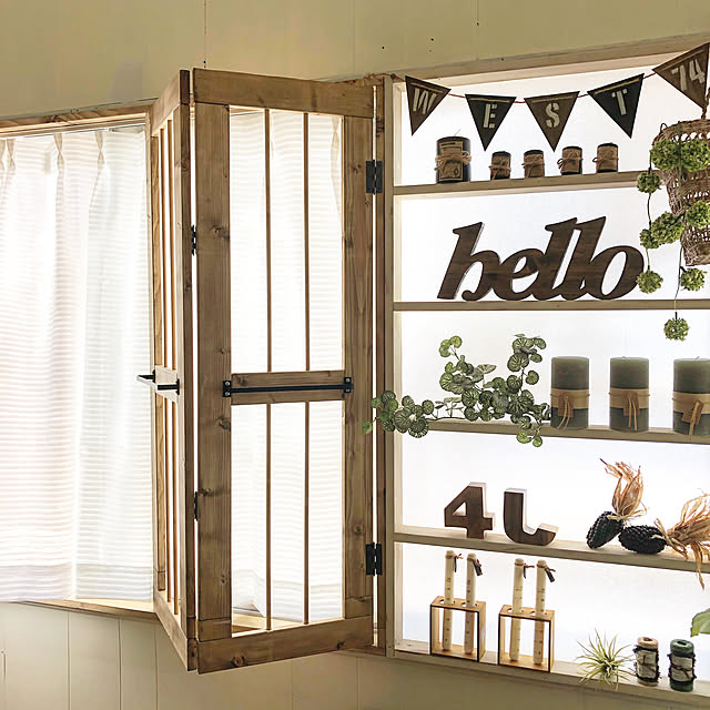 断捨離,整理整頓,100均,DIY,手作り家具,窓枠,なんちゃって扉,扉,My Shelf arch.to.meetの部屋
