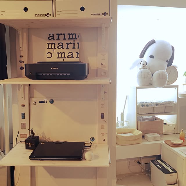 My Desk,棚板は無印のパイン材ラック,ディアウォール,無印良品,DIY,seria,セリア,棚板ペイント shirokumaの部屋