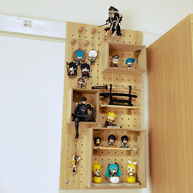 長押ラック,パンチングボード　ダイソー,パンチングボード収納,パンチングボードDIY,フィギュア棚,推しのいる生活,団地,My Shelf reiの部屋