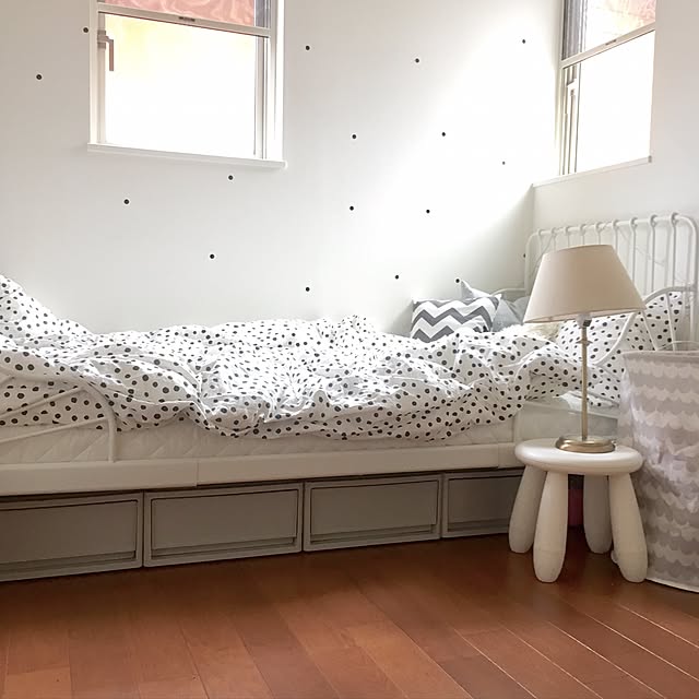 Bedroom,子供部屋女の子,子供部屋,ベッド,ベッド下収納,山善モノトーンボックス,山善収納部,山善サンプリング当選,山善,ホワイトインテリア,シンプルインテリア,白黒グレー,モノトーンインテリア,白黒インテリア,モノトーン雑貨,北欧インテリア,IG→rei88_310,くらしのeショップ rei88の部屋